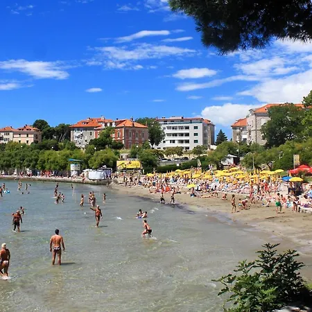 With Wifi - 14594 Apartment