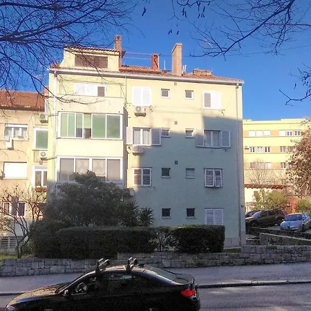 With Wifi - 14594 Apartment